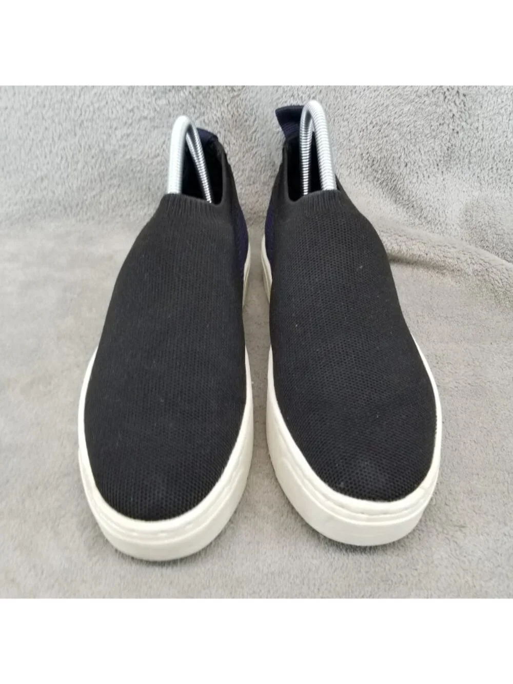 Naked Feet Shoes Womens Size 8 Adapt Black Blue Knit Slip On Sneakers *Read*